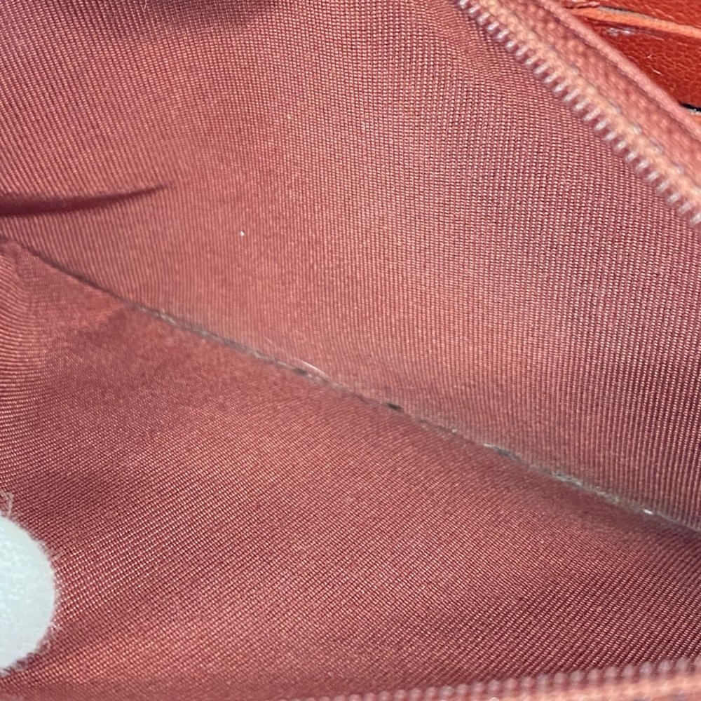 CHANEL Red Wallet - Picture 9 of 12